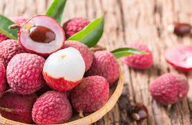 MANISKAN HARI DENGAN BUAH LECI YANG KAYA AKAN NUTRISI
